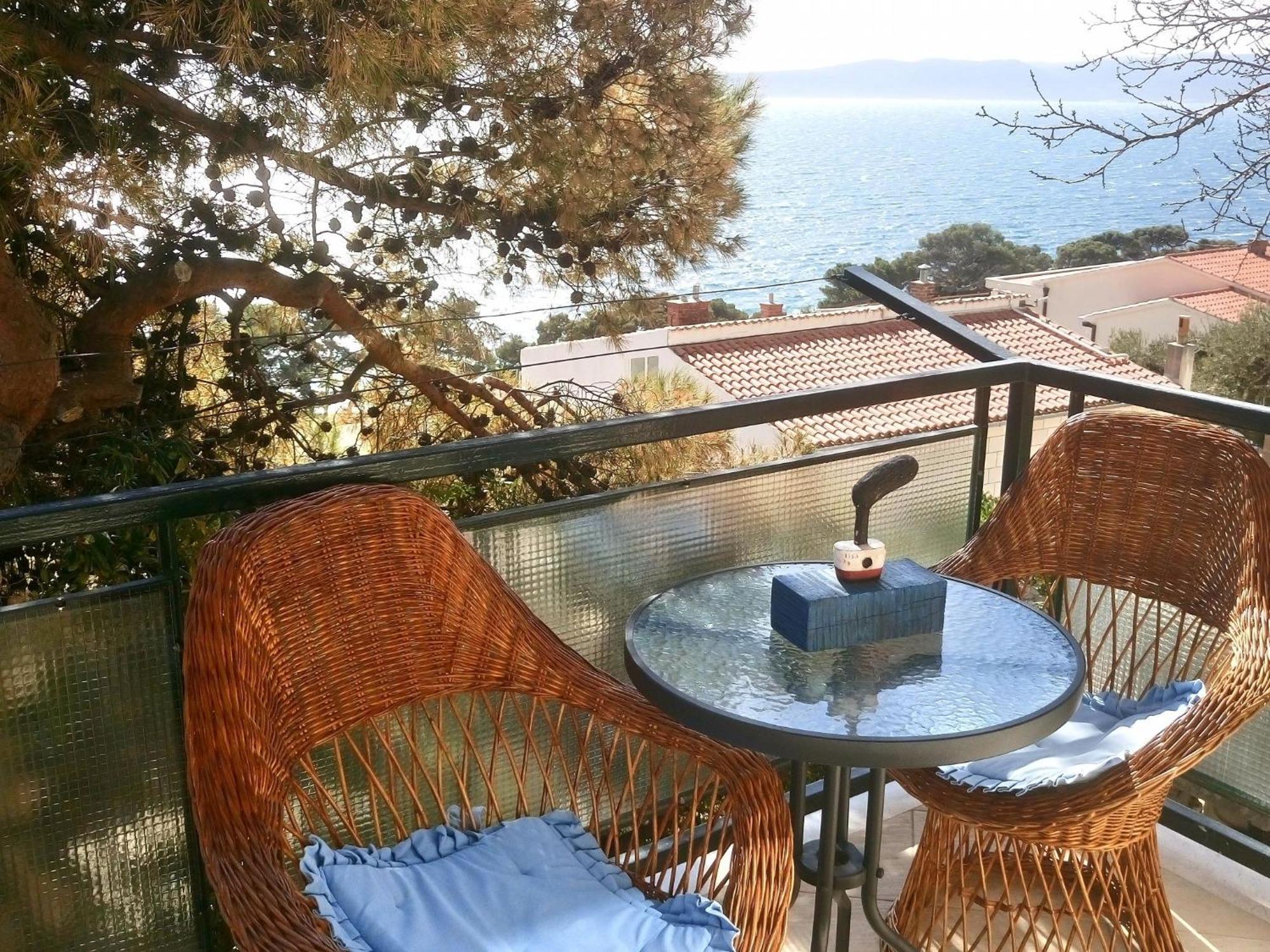 Cozy Apartment With A Balcony And A Sea View Brela Buitenkant foto