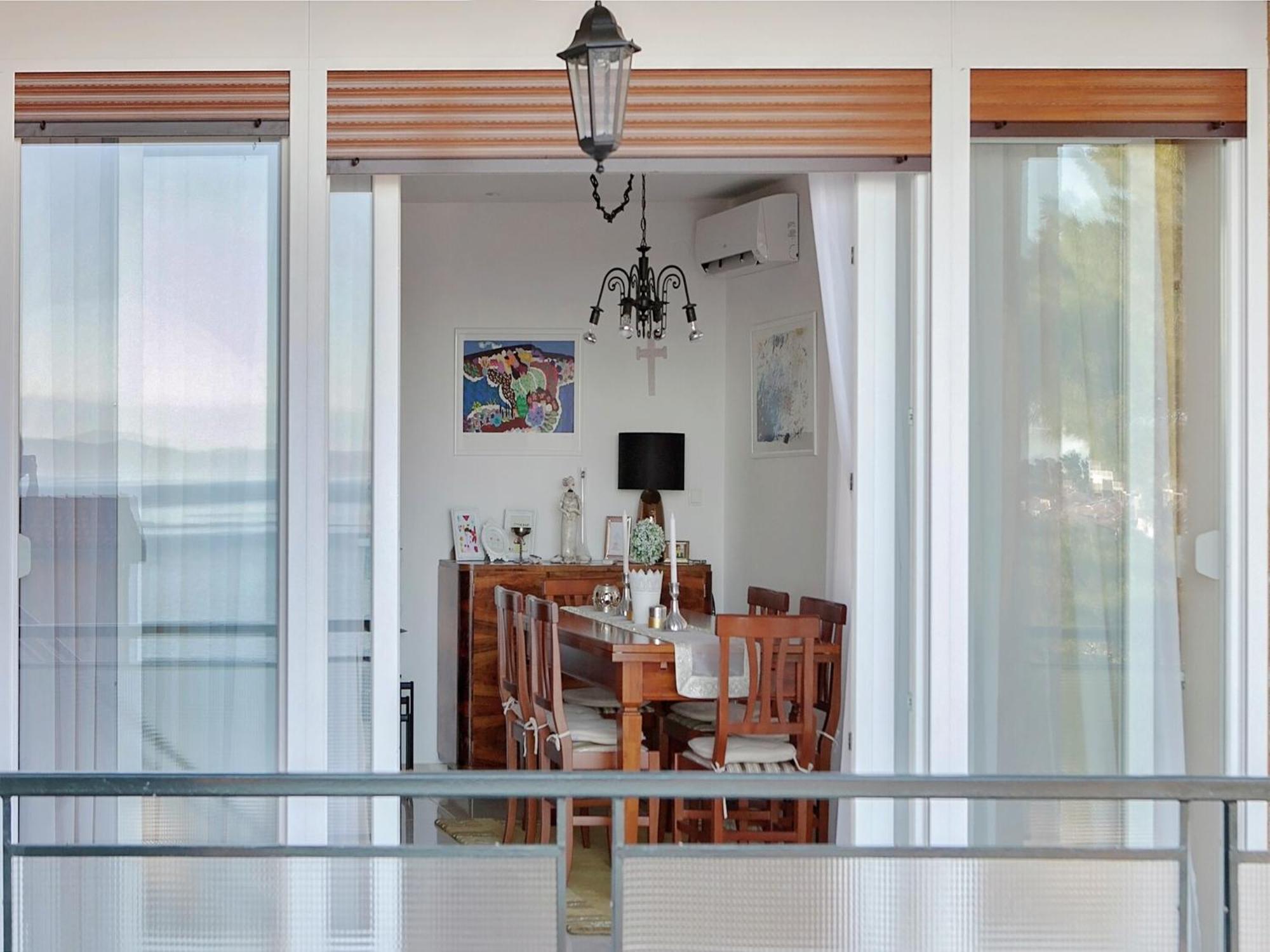 Cozy Apartment With A Balcony And A Sea View Brela Buitenkant foto