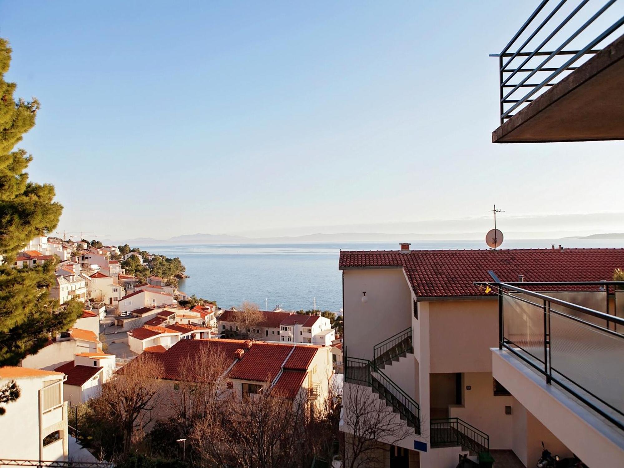 Cozy Apartment With A Balcony And A Sea View Brela Buitenkant foto